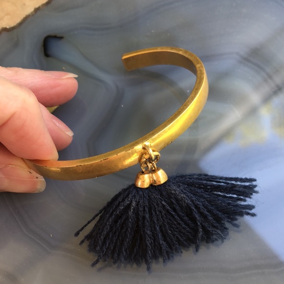 Madewell Tassel Bracelet 5/$25 - Picture 3 of 12